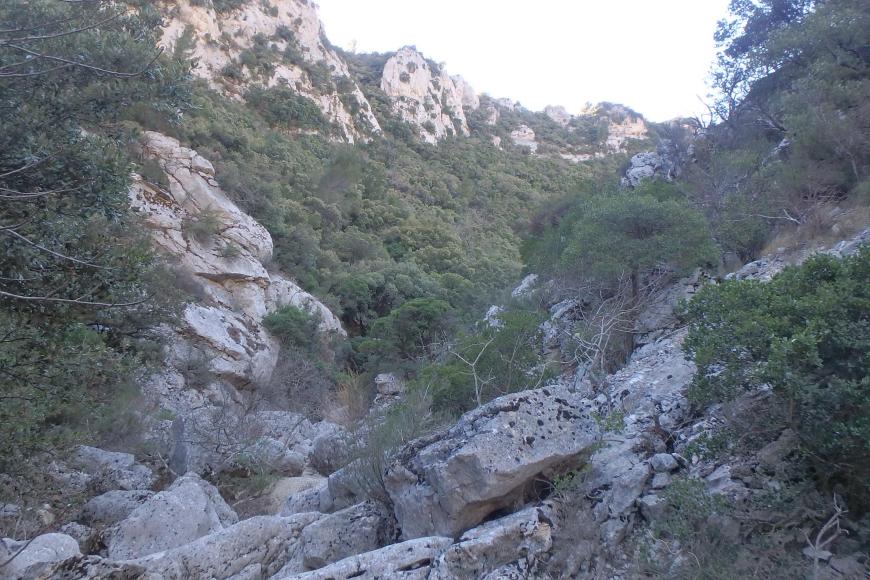 Canyon sec dans le massif de la Sainte Baume : Les Encanaux